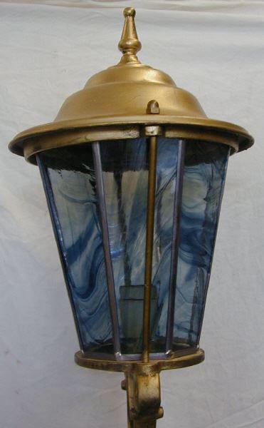 Bleiverglaste Glaslampe mit blauen Glas